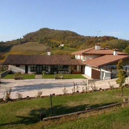 Farm stay Agriturismo Subida Di Monte *